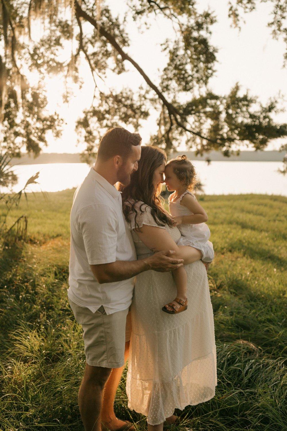 carousel-hero-element image-0