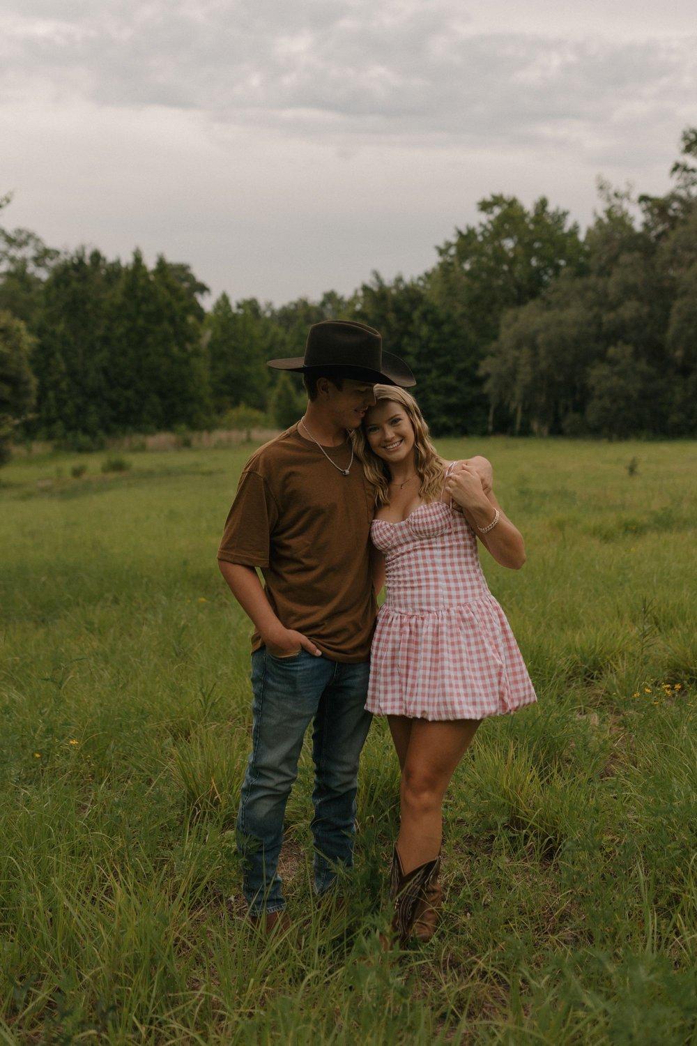 carousel-hero-element image-4