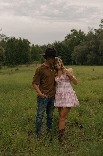 mobile - carousel-hero-element image-4