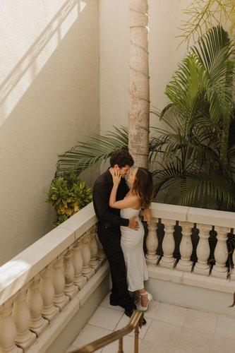 mobile - carousel-hero-element image-2